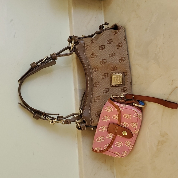 Dooney & Bourke Handbags - Dooney & Bourke Purse & Wristlet Combo